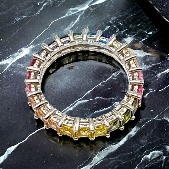 GM CN 925 Sterling Silver 3 mm Rainbow CZs Eternity Ring Size 6 Gay Pride 3g New - Picture 2 of 15